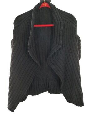 VPL Women's Cardigan Size P 100% Wool Black 062